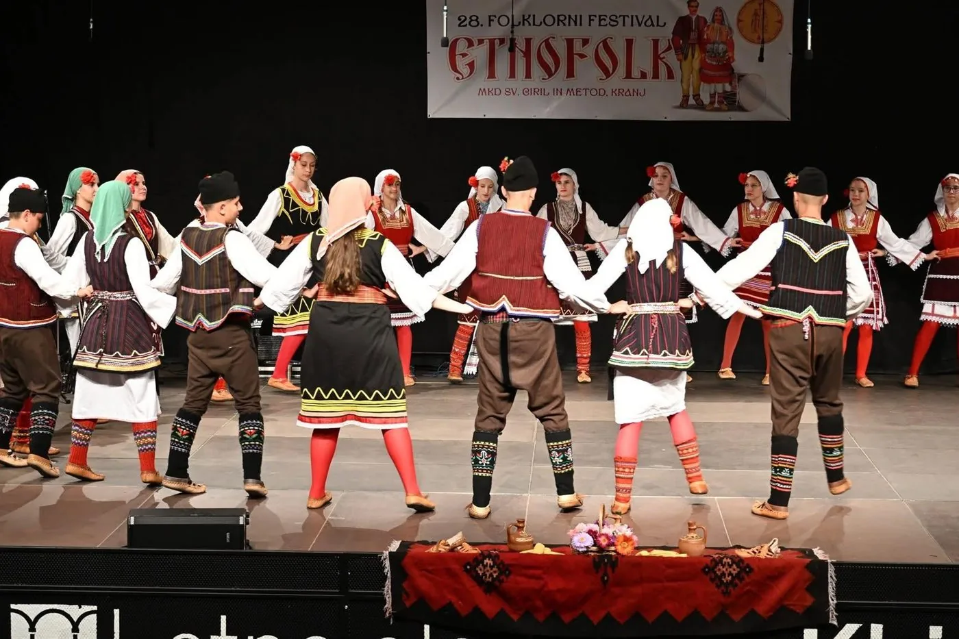 Several generations joining the same oro at a Macedonian celebration